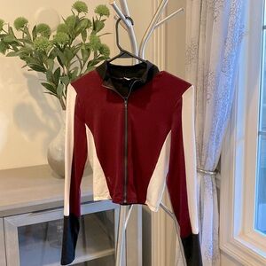 Sporty color block zipper top